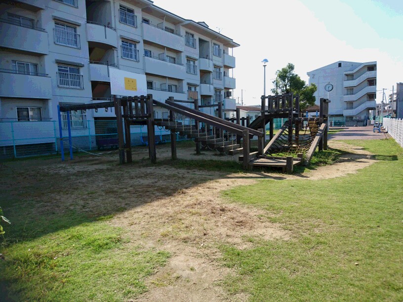 天王緑地木製遊具撤去更新整備工事